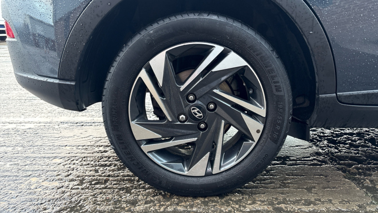 Hyundai BAYON 1.0 TGDi 48V MHEV SE Connect 5dr DCT Petrol Hatchback